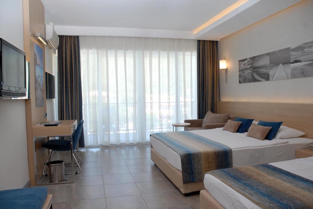 Kervansaray Marmaris Hotel Exterior photo